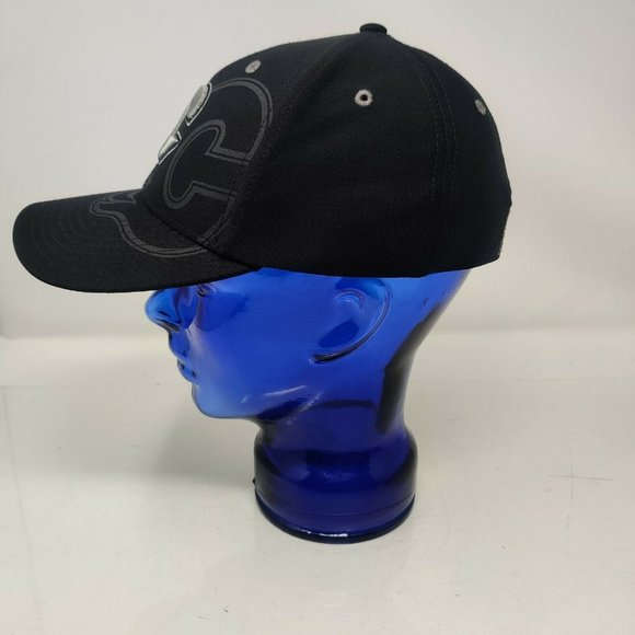 NHL Calgary Flames Size M-L Black Hat Cap Baseball Fitted 47 - Picture 3 of 9